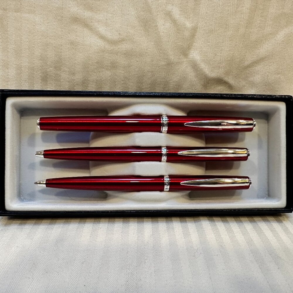 NEW! WATERFORD MARQUIS ARCADIA WRITING SET PEN, GEL POINT & PENCIL RED LACQUER.